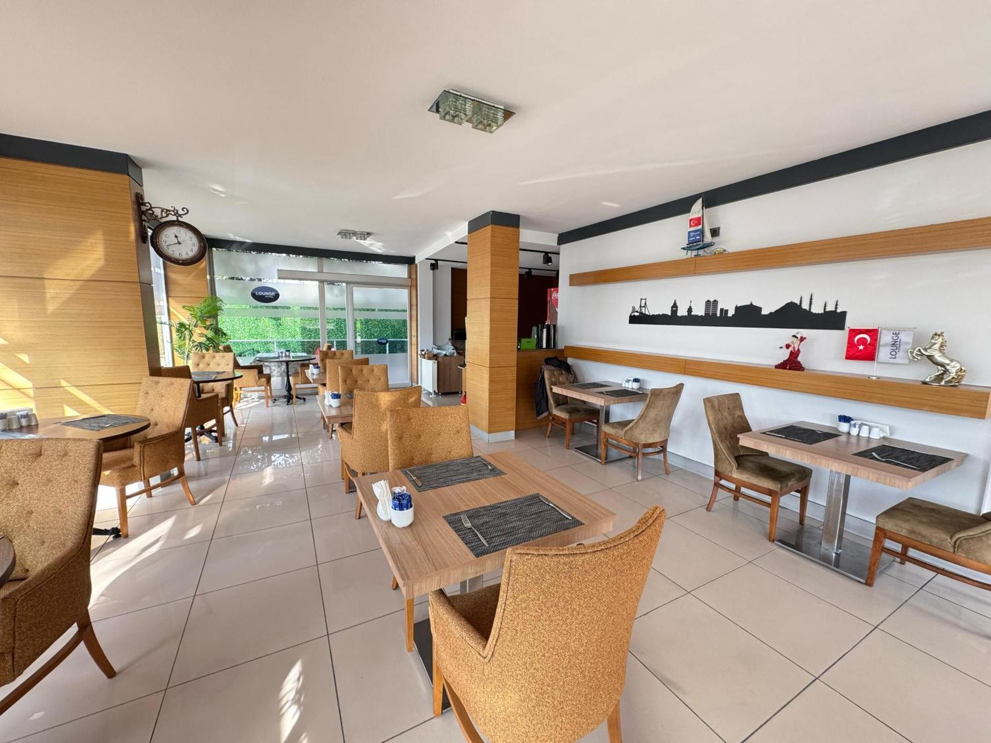 Lounge Hotel Истанбул Екстериор снимка