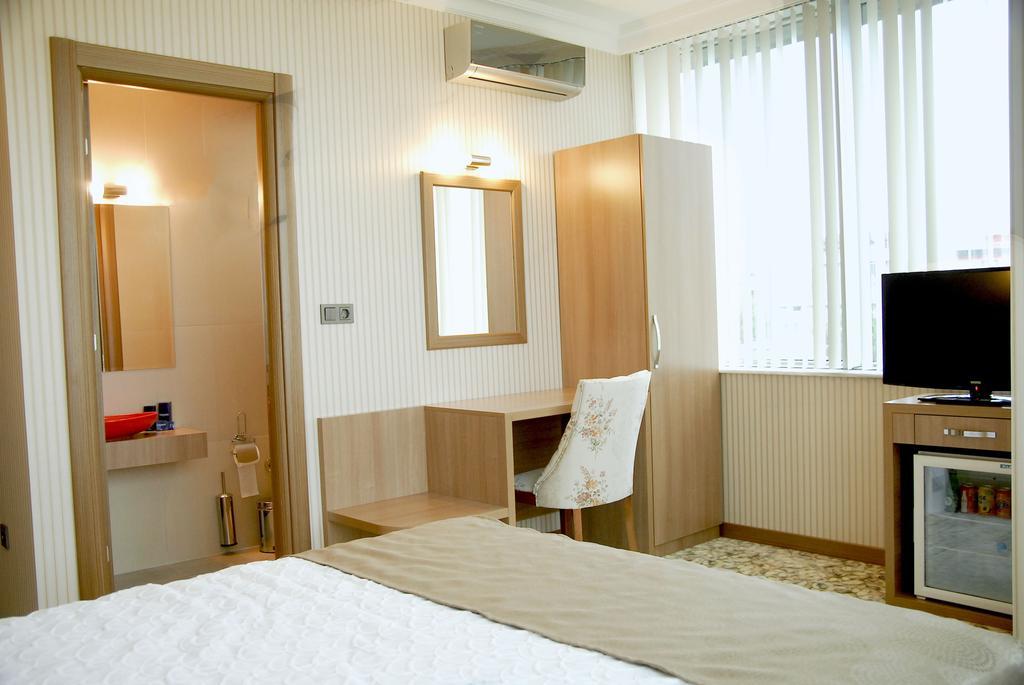 Lounge Hotel Истанбул Екстериор снимка